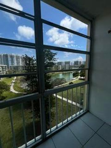2903 Point East Drive K604, Aventura, FL 33160