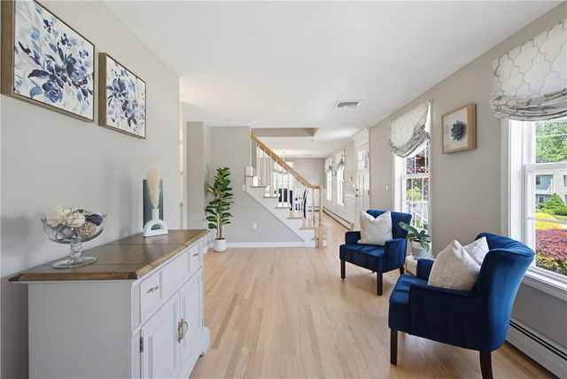 19 Oak Hill Drive, Johnston, RI 02919