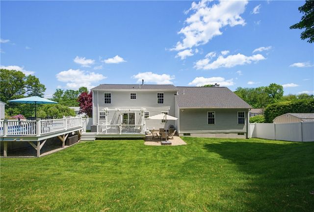 19 Oak Hill Drive, Johnston, RI 02919