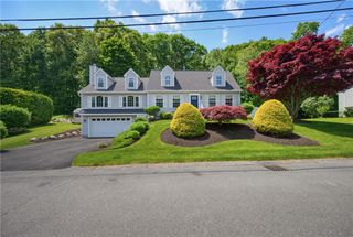 19 Oak Hill Drive, Johnston, RI 02919