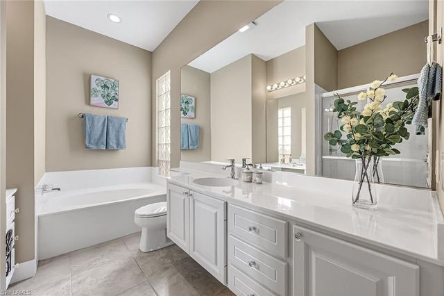 5105 Inagua WAY, Naples, FL 34119