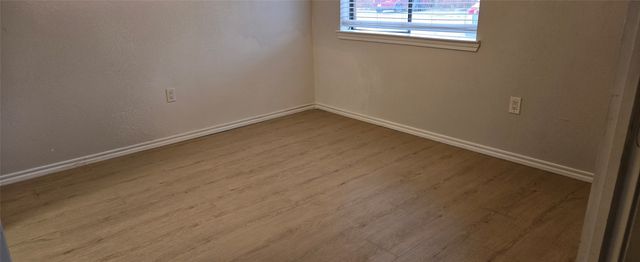 9837 Walnut Street 101, Dallas, TX 75243