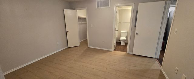 9837 Walnut Street 101, Dallas, TX 75243