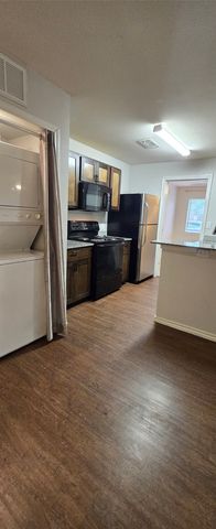 9837 Walnut Street 101, Dallas, TX 75243