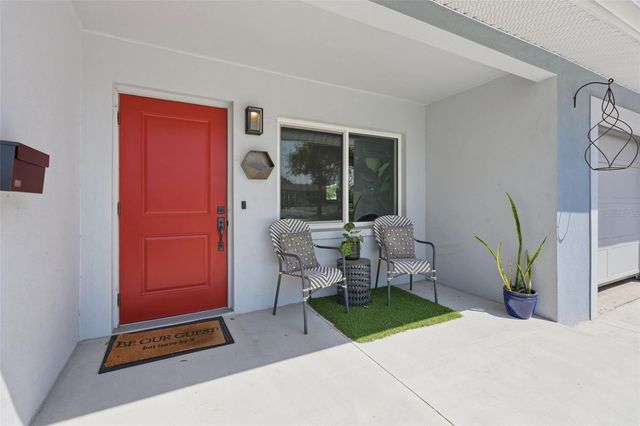 9571 SUN ISLE DRIVE NE, St Petersburg, FL 33702