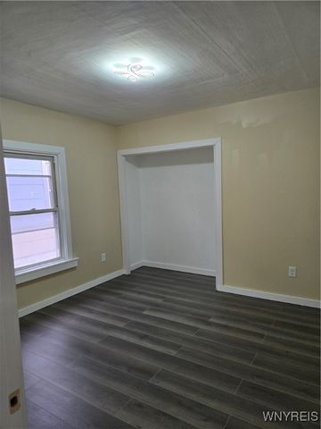 189 West Woodside Avenue, Buffalo, NY 14220