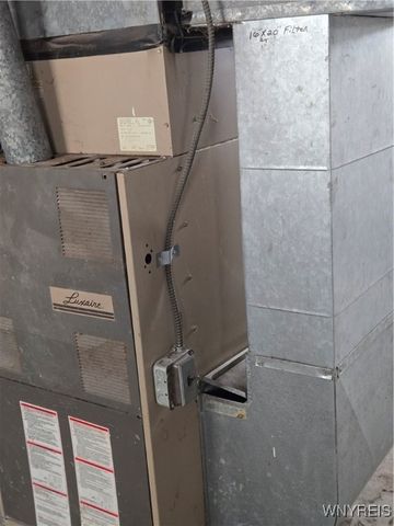 189 West Woodside Avenue, Buffalo, NY 14220