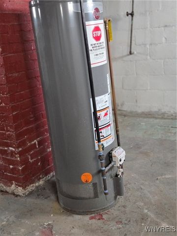 189 West Woodside Avenue, Buffalo, NY 14220