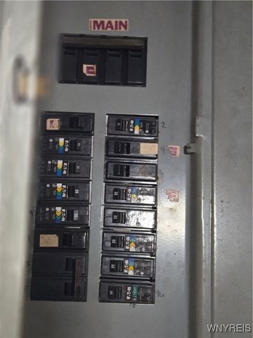 189 West Woodside Avenue, Buffalo, NY 14220