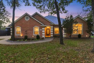 509 Forest Edge Street, Burleson, TX 76028