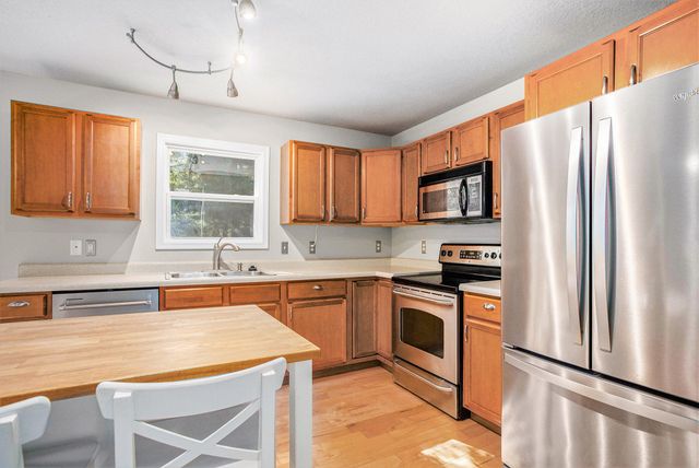 580 Ludington Avenue, Portage, MI 49002