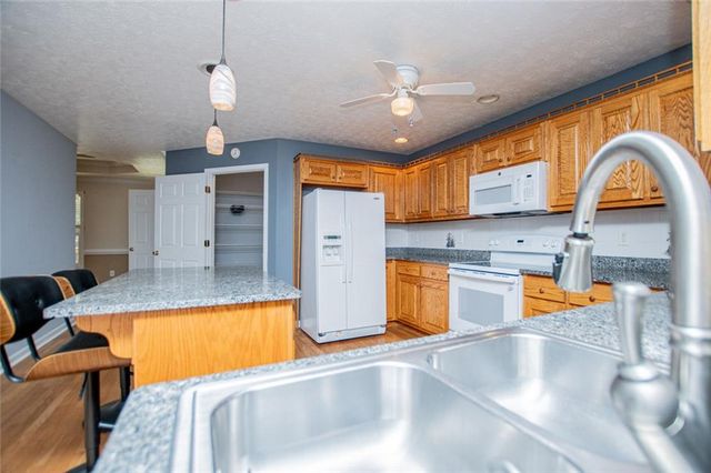 1475-A N Flat Rock Road, Douglasville, GA 30134