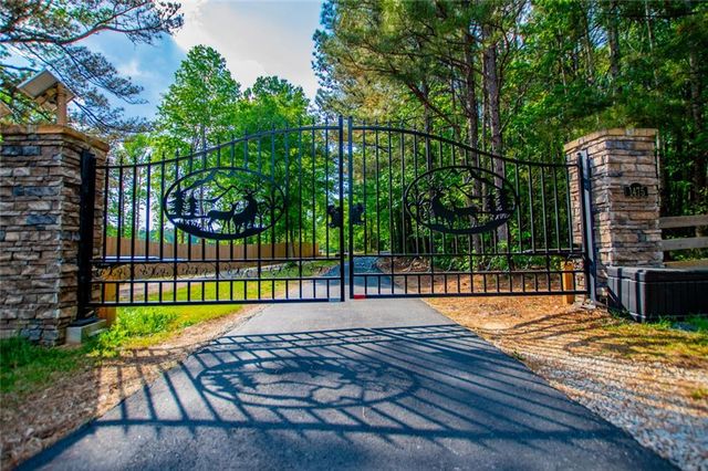 1475-A N Flat Rock Road, Douglasville, GA 30134