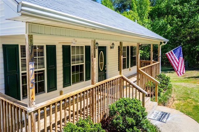 1475-A N Flat Rock Road, Douglasville, GA 30134
