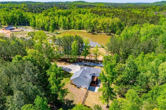 1475-A N Flat Rock Road, Douglasville, GA 30134