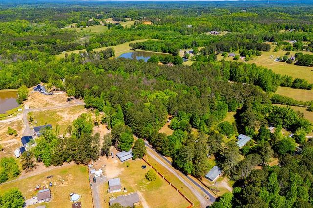 1475-A N Flat Rock Road, Douglasville, GA 30134