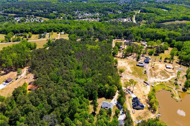 1475-A N Flat Rock Road, Douglasville, GA 30134