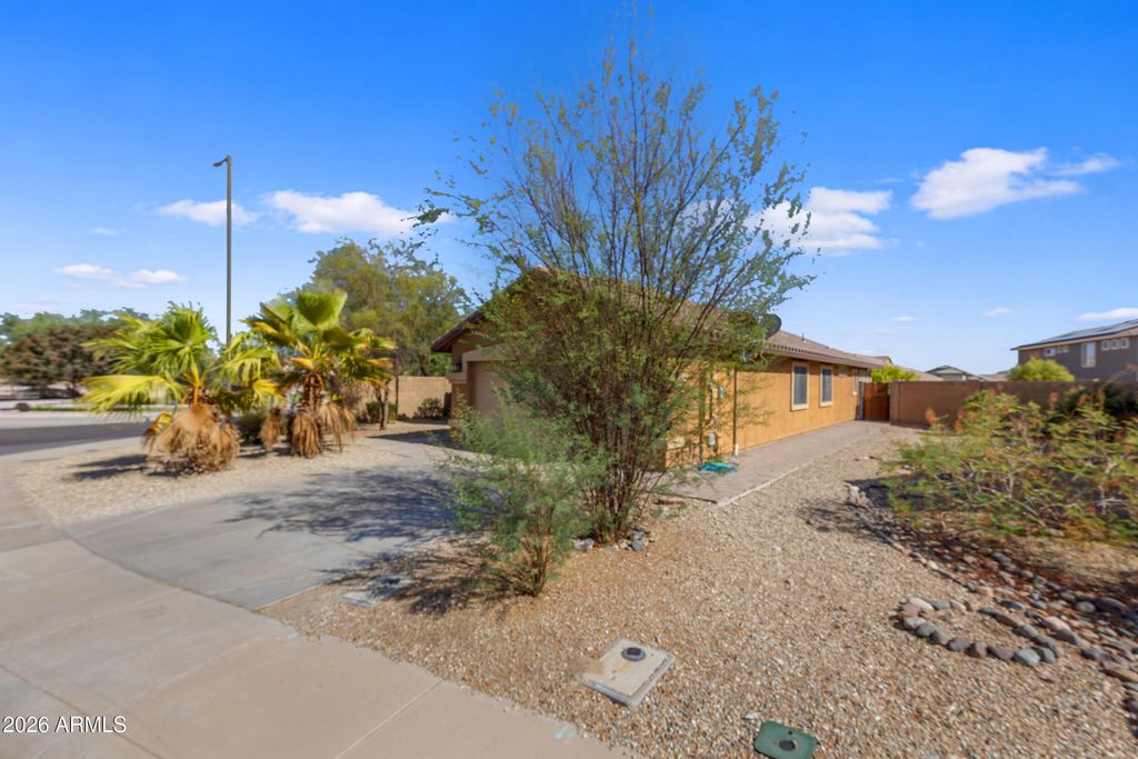 25883 W GIBSON Lane, Buckeye, AZ 85326 — photo 5