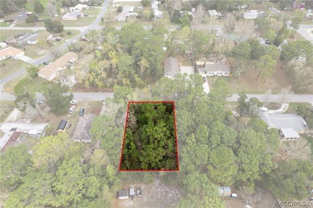 7654 W Sunburst Lane, Homosassa, FL 34448
