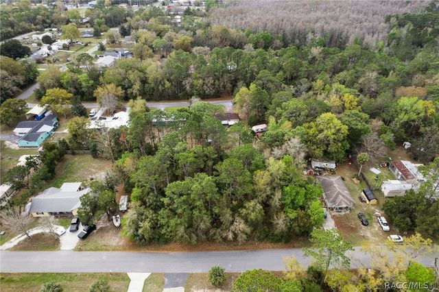 7654 W Sunburst Lane, Homosassa, FL 34448