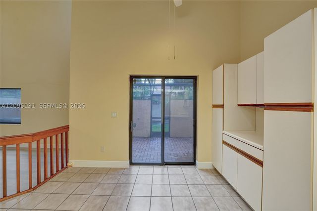 1043 SW 113th Ter, Pembroke Pines, FL 33025