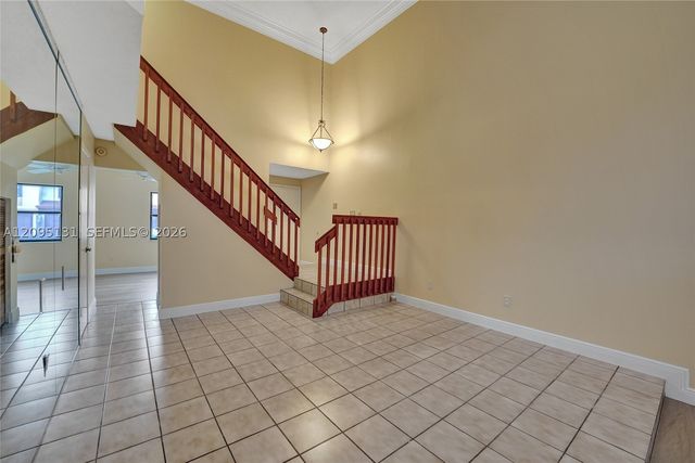 1043 SW 113th Ter, Pembroke Pines, FL 33025