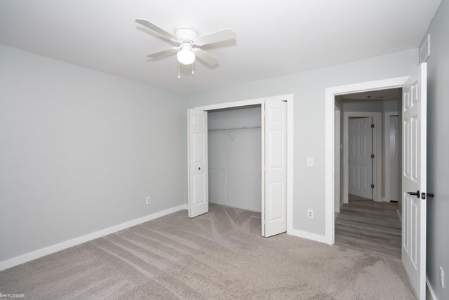 41058 W Rosewood Drive 64, Clinton Township, MI 48038