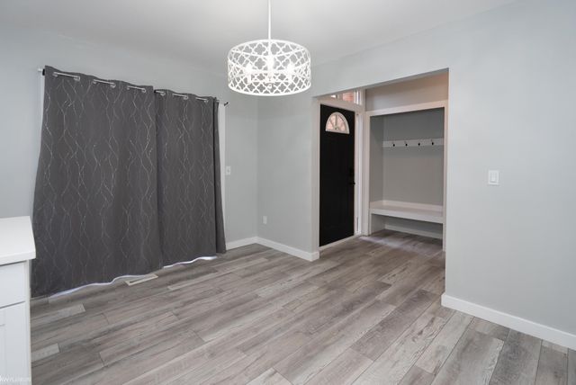 41058 W Rosewood Drive 64, Clinton Township, MI 48038