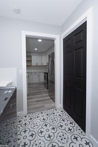 41058 W Rosewood Drive 64, Clinton Township, MI 48038