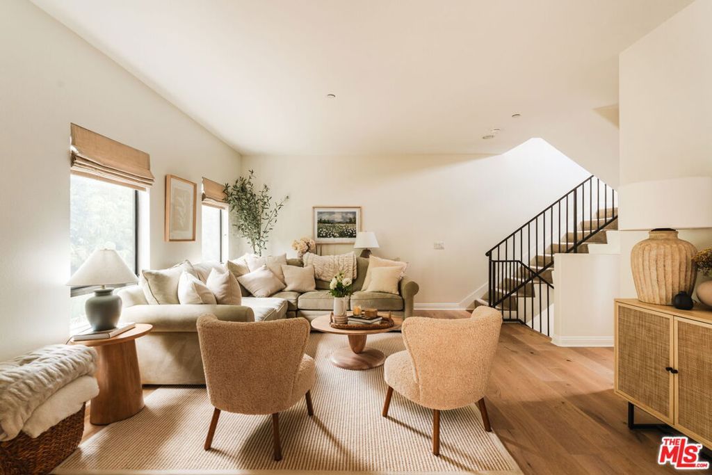 14322 Dickens Street 4, Sherman Oaks, CA 91423 — photo 4
