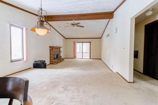 918-920 E Windfield PLACE, Appleton, WI 54911