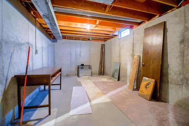 918-920 E Windfield PLACE, Appleton, WI 54911