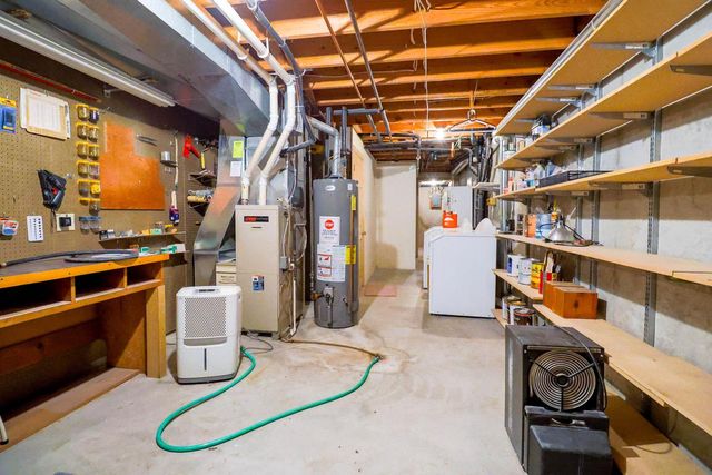 918-920 E Windfield PLACE, Appleton, WI 54911