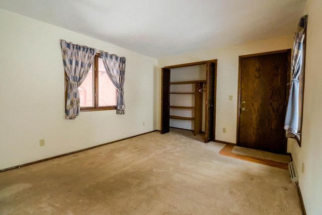 918-920 E Windfield PLACE, Appleton, WI 54911