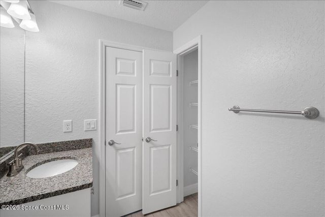 533 Fellenz Street SW, Palm Bay, FL 32908