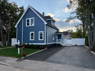 14 Presbrey Ave, Taunton, MA 02780