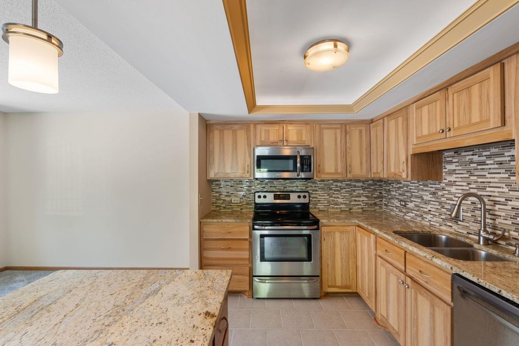 2885 Knox Avenue S 208, Minneapolis, MN 55408 — photo 4
