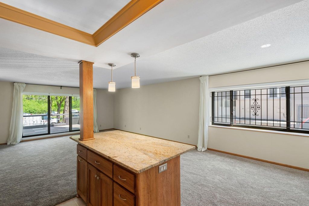 2885 Knox Avenue S 208, Minneapolis, MN 55408 — photo 5