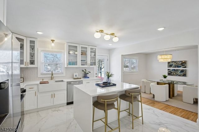 91 Warren Rd, West Orange Twp., NJ 07052