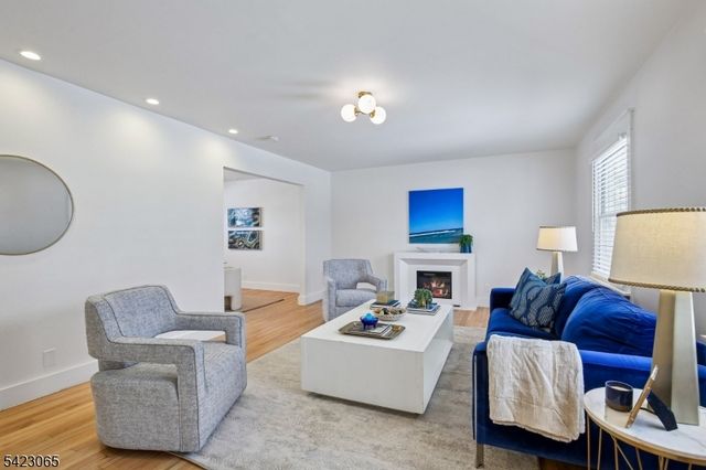 91 Warren Rd, West Orange Twp., NJ 07052