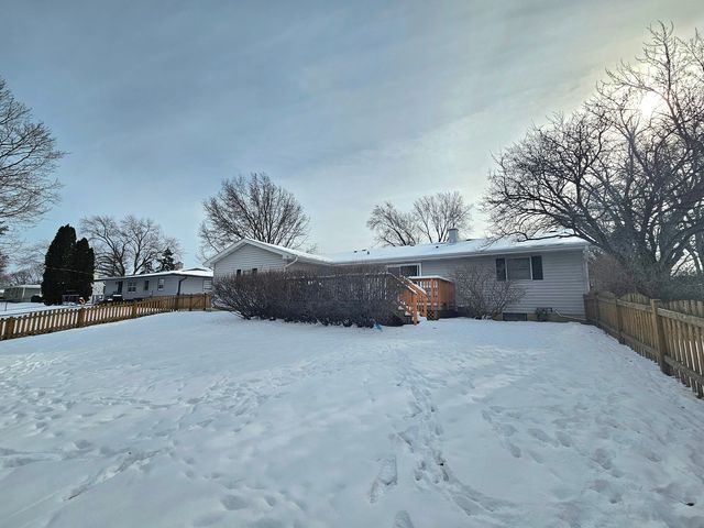 1114 Jasper Drive, Mchenry, IL 60051