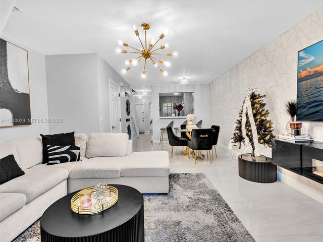 6747 Sienna Club Dr 0, Lauderhill, FL 33319