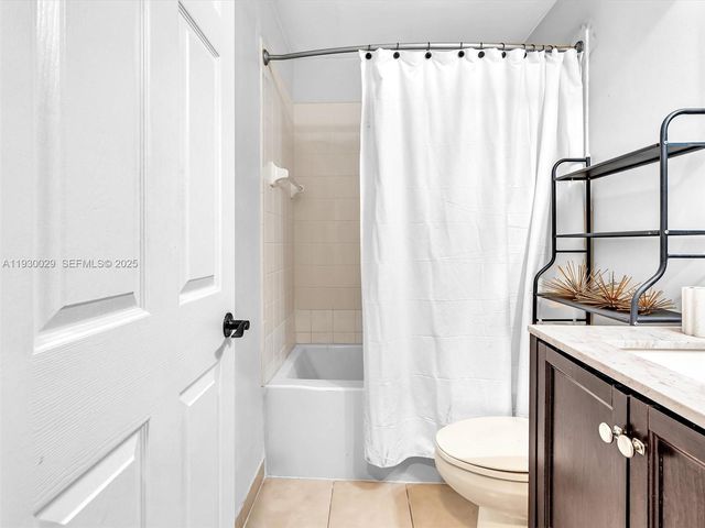 6747 Sienna Club Dr 0, Lauderhill, FL 33319