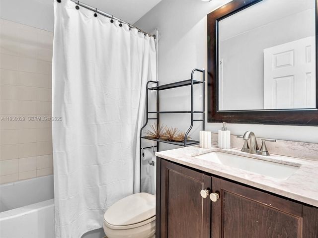 6747 Sienna Club Dr 0, Lauderhill, FL 33319