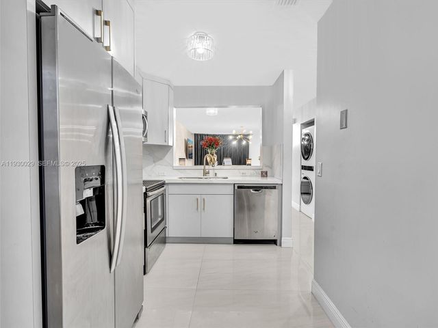 6747 Sienna Club Dr 0, Lauderhill, FL 33319