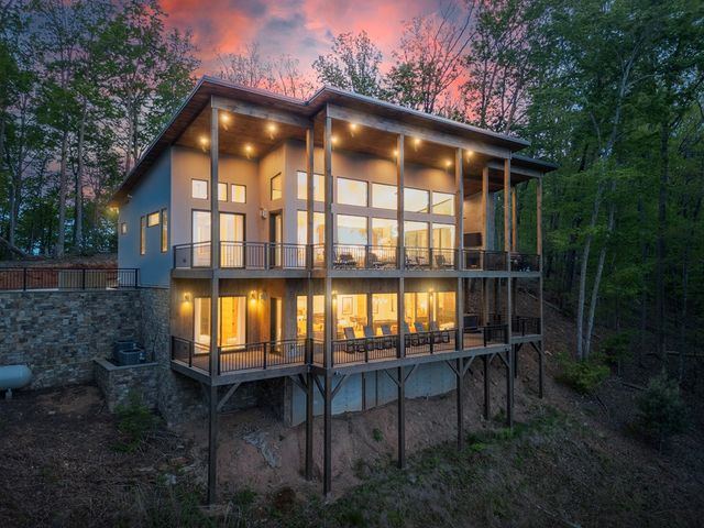 714 Scouts Overlook, Morganton, GA 30560