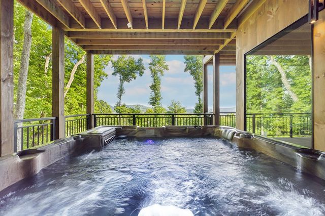 714 Scouts Overlook, Morganton, GA 30560