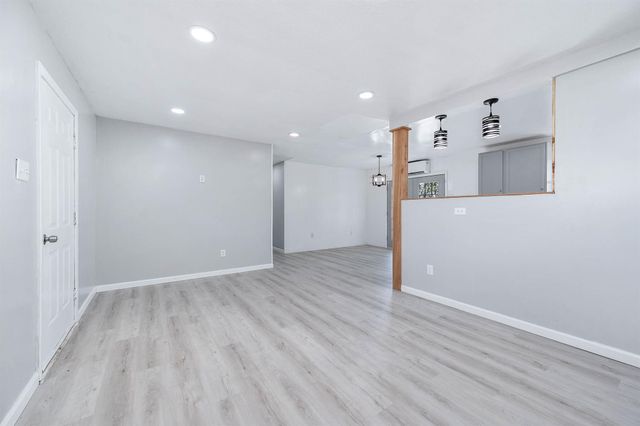 2227 County Road 737, Alvin, TX 77511