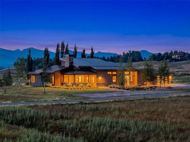 22 Rockaway Road, Hamilton, MT 59840