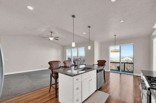 578 W SKY HAWK WAY, Elk Ridge, UT 84651